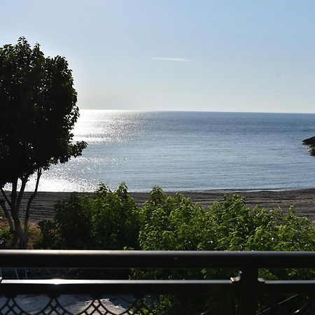 Vromopousi Irene'S Beach Front House מראה חיצוני תמונה