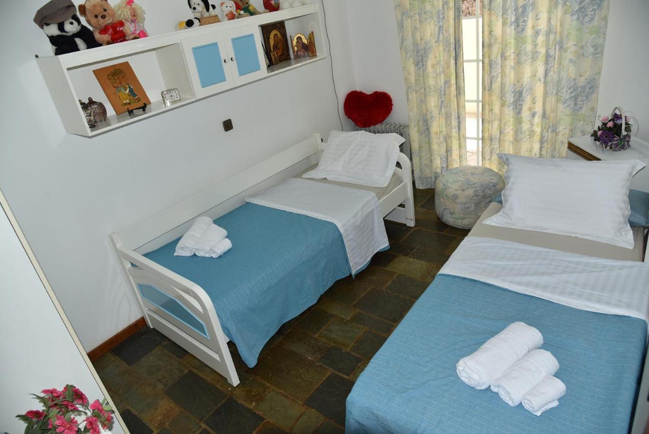 Vromopousi Irene'S Beach Front House מראה חיצוני תמונה